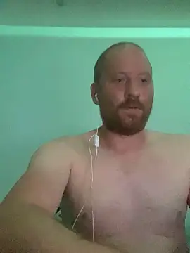 Krzysiekg123 online show from October 23, 9:46 pm