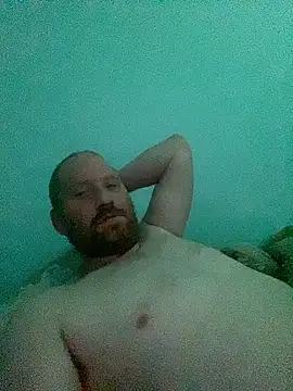 Krzysiekg123 online show from October 24, 6:51 pm