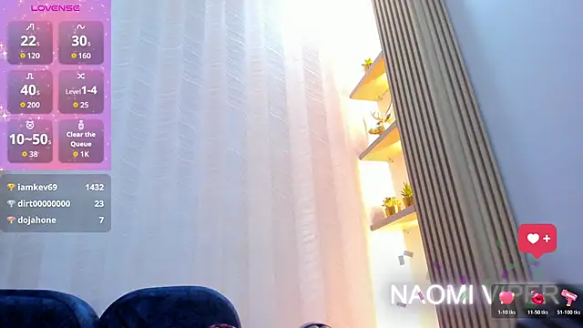 Naomii Viper online show from May 11, 4:04 pm