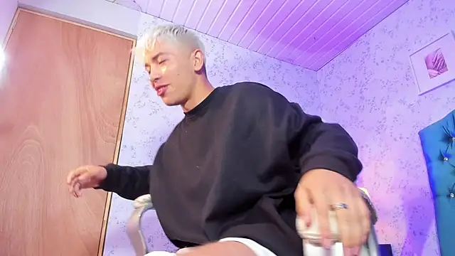 Ianwayne online show from February 12, 10:04 pm