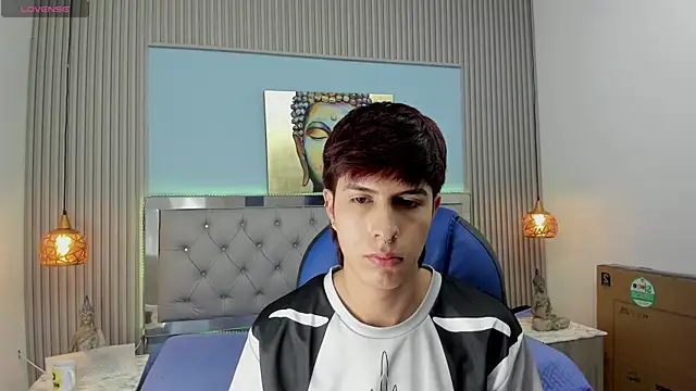 Estiv18  online show from December 14, 10:21 am