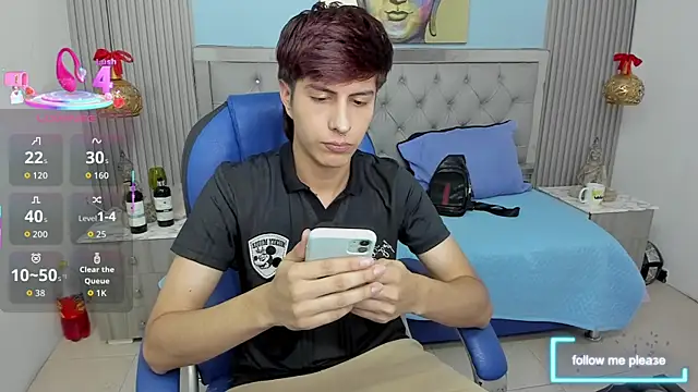 Estiv18  online show from January 15, 3:43 am