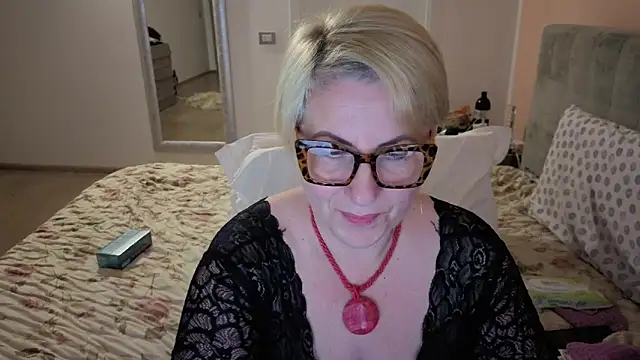 Pumabionda online show from December 1, 10:21 pm