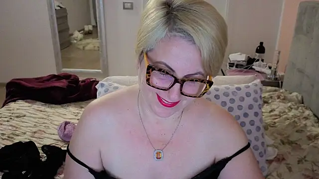 Pumabionda online show from November 30, 9:37 pm