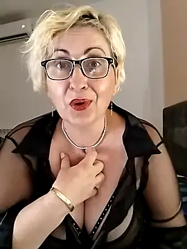 Snapshot of Pumabionda chatting on July 11, 10:32 pm Pumabionda online show from July 11, 10:32 pm