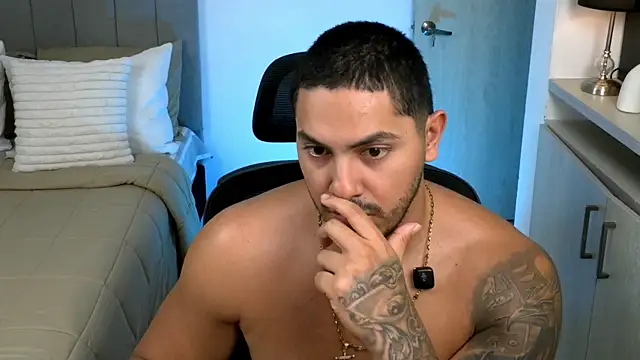 owen-pierces online show from June 11, 12:32 am