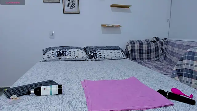 sarita bigbooty  online show from December 4, 10:42 pm