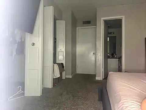 Snapshot of angelicasn0w chatting on September 24, 2:34 pm angelicasn0w online show from September 24, 2:34 pm