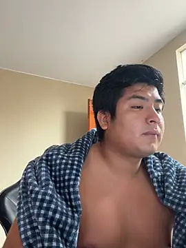 Luis3412ale online show from May 28, 4:02 pm