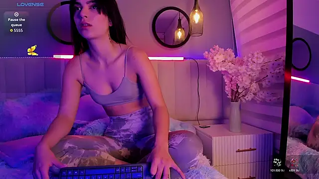 alice lodge online show from September 11, 3:17 am