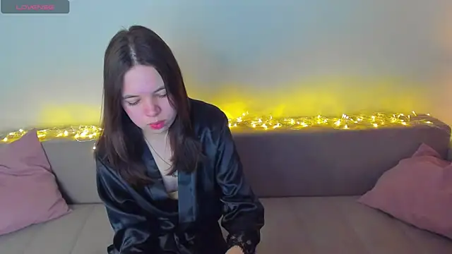 Chio Mio online show from March 15, 1:29 pm