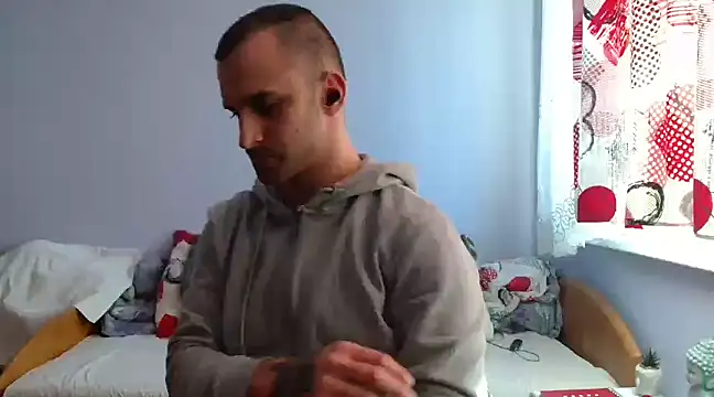 OskarBreno online show from February 18, 2:49 pm