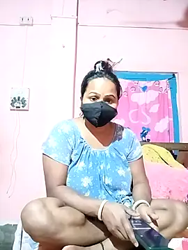 Snapshot of Sweet-jasmin chatting on March 3, 1:28 am Sweet-jasmin online show from March 3, 1:28 am