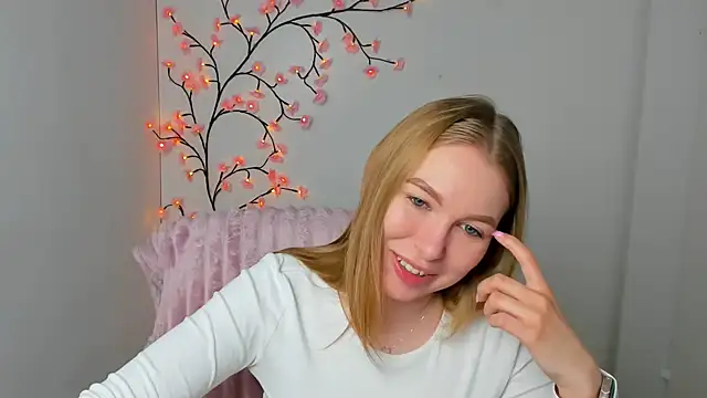 Dana flowers online show from April 13, 9:24 am