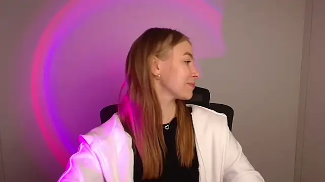 Dana flowers online show from October 25, 5:28 am