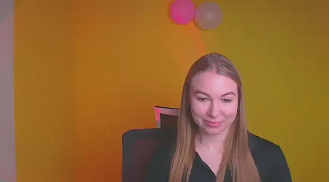 Snapshot of Dana_flowers chatting on February 20, 3:30 pm Dana flowers online show from February 20, 3:30 pm