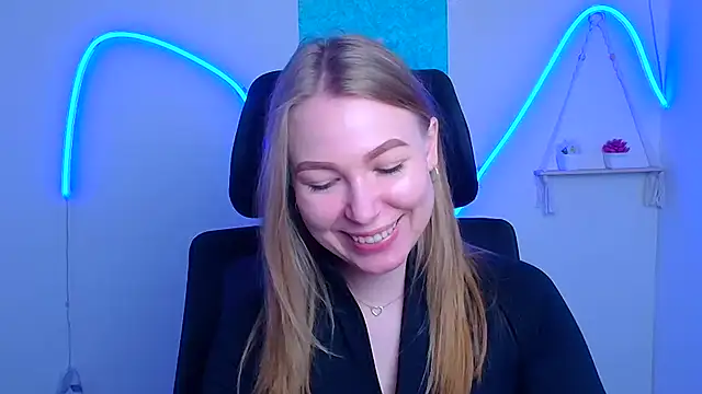 Snapshot of Dana_flowers chatting on May 11, 5:31 am Dana flowers online show from May 11, 5:31 am