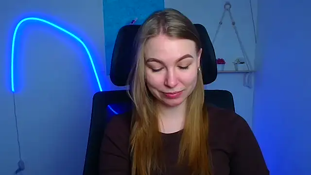 Dana flowers online show from February 17, 12:35 pm