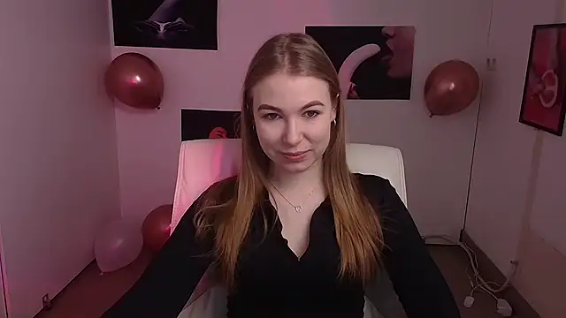 Snapshot of Dana_flowers chatting on February 19, 6:11 am Dana flowers online show from February 19, 6:11 am