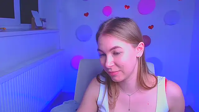 Snapshot of Dana_flowers chatting on March 13, 9:21 am Dana flowers online show from March 13, 9:21 am