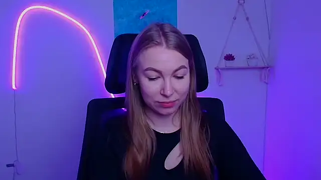 Dana flowers online show from December 5, 6:34 am