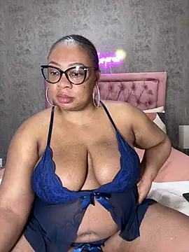 VixenRoyaleX online show from February 25, 3:18 am