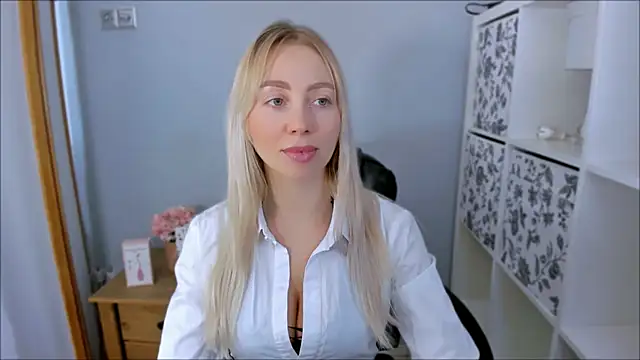 MargaritaRose online show from January 13, 3:27 pm