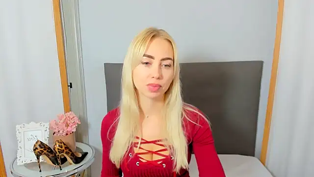 MargaritaRose online show from October 26, 8:20 pm