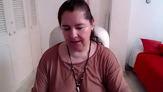 Snapshot of leonela_69 chatting on June 14, 2:29 pm leonela 69 online show from June 14, 2:29 pm