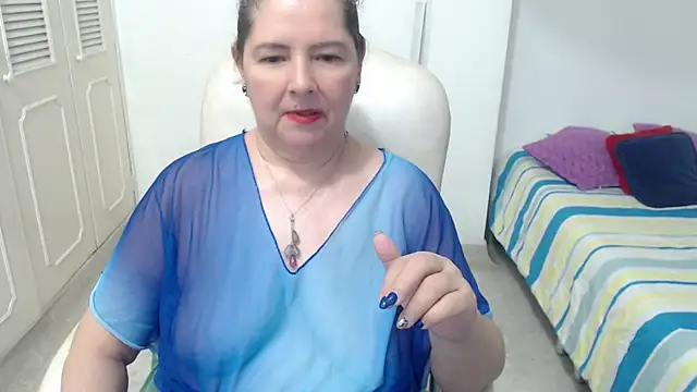 leonela 69 online show from May 15, 10:41 pm