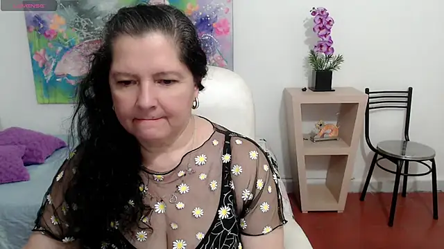 leonela 69 online show from March 15, 10:13 am