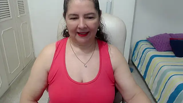 leonela 69 online show from May 18, 12:55 am