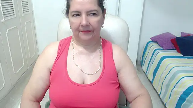 leonela 69 online show from May 15, 10:35 am
