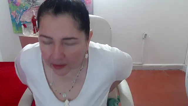 leonela 69 online show from September 11, 1:27 am