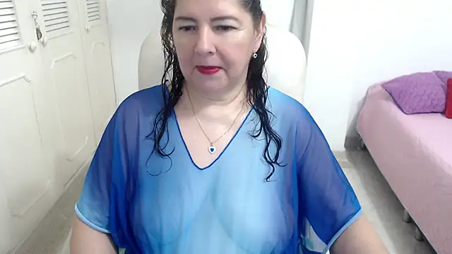 leonela 69 online show from April 25, 12:35 am