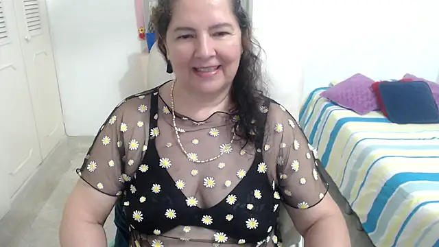 leonela 69 online show from May 13, 4:52 am