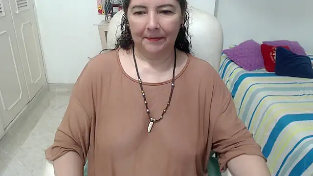 leonela 69 online show from May 22, 1:36 am