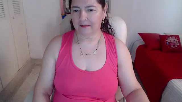 Snapshot of leonela_69 chatting on June 7, 11:37 am leonela 69 online show from June 7, 11:37 am
