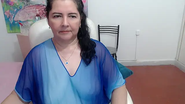 leonela 69 online show from October 18, 12:34 am