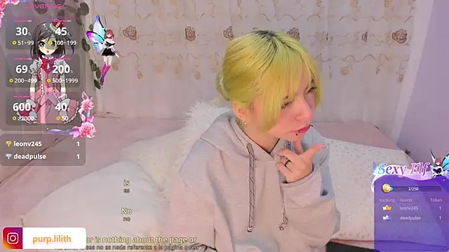 Snapshot of purplelilith3 chatting on March 5, 1:42 am purplelilith3 online show from March 5, 1:42 am