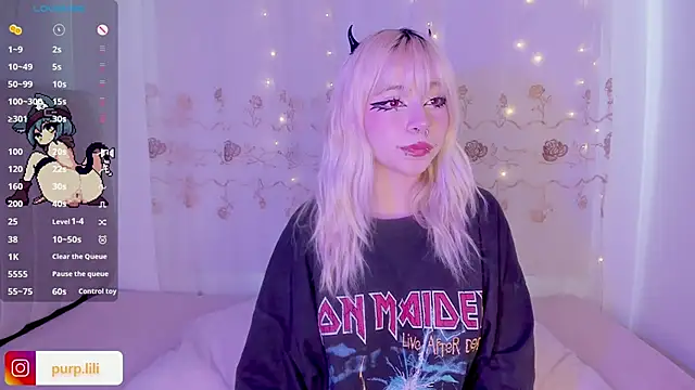 purplelilith3 online show from May 8, 5:17 pm