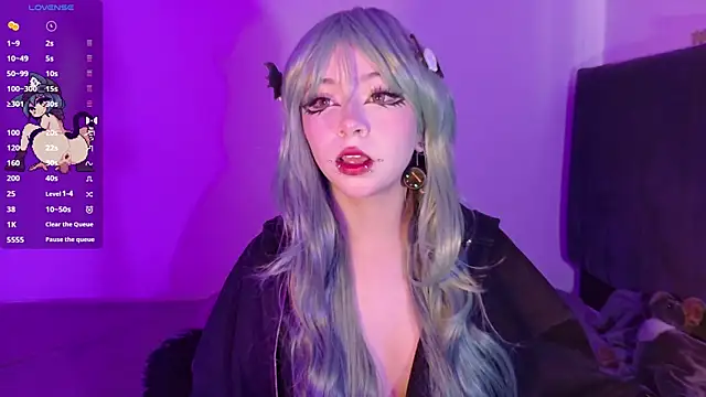 Snapshot of purplelilith3 chatting on July 13, 2:49 pm purplelilith3 online show from July 13, 2:49 pm