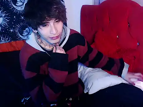 Alien Twink online show from October 7, 6:25 am