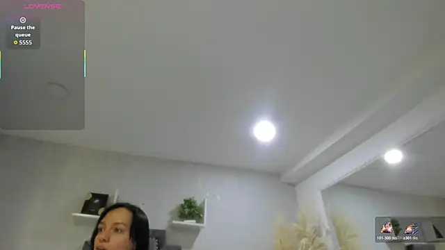 EmiliaRose  online show from April 13, 8:46 pm