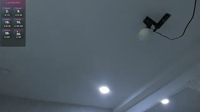 EmiliaRose  online show from March 20, 9:38 pm