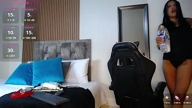 Snapshot of natasha_steele chatting on March 13, 8:43 pm natasha steele online show from March 13, 8:43 pm