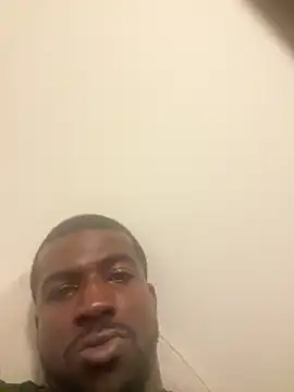 bigdbandit954 online show from December 17, 1:43 am