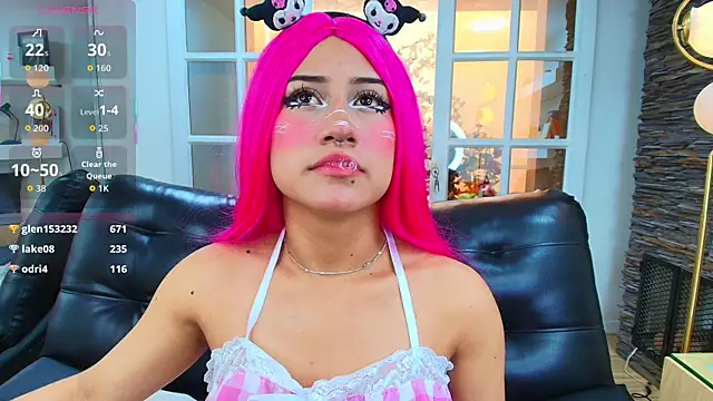 miss   megan online show from November 22, 6:07 pm