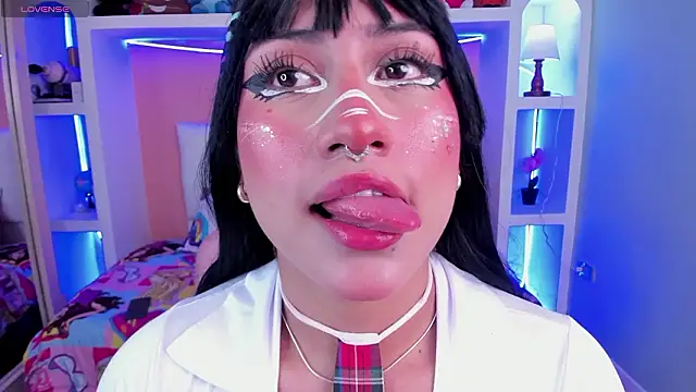 miss   megan online show from March 17, 2:14 am