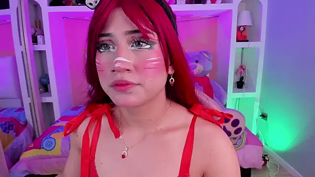 miss   megan online show from May 12, 2:30 am